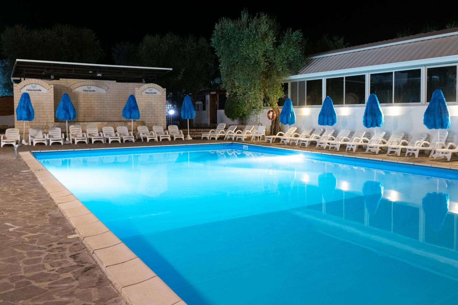 Hotel Palme Gemelle Vieste Esterno foto
