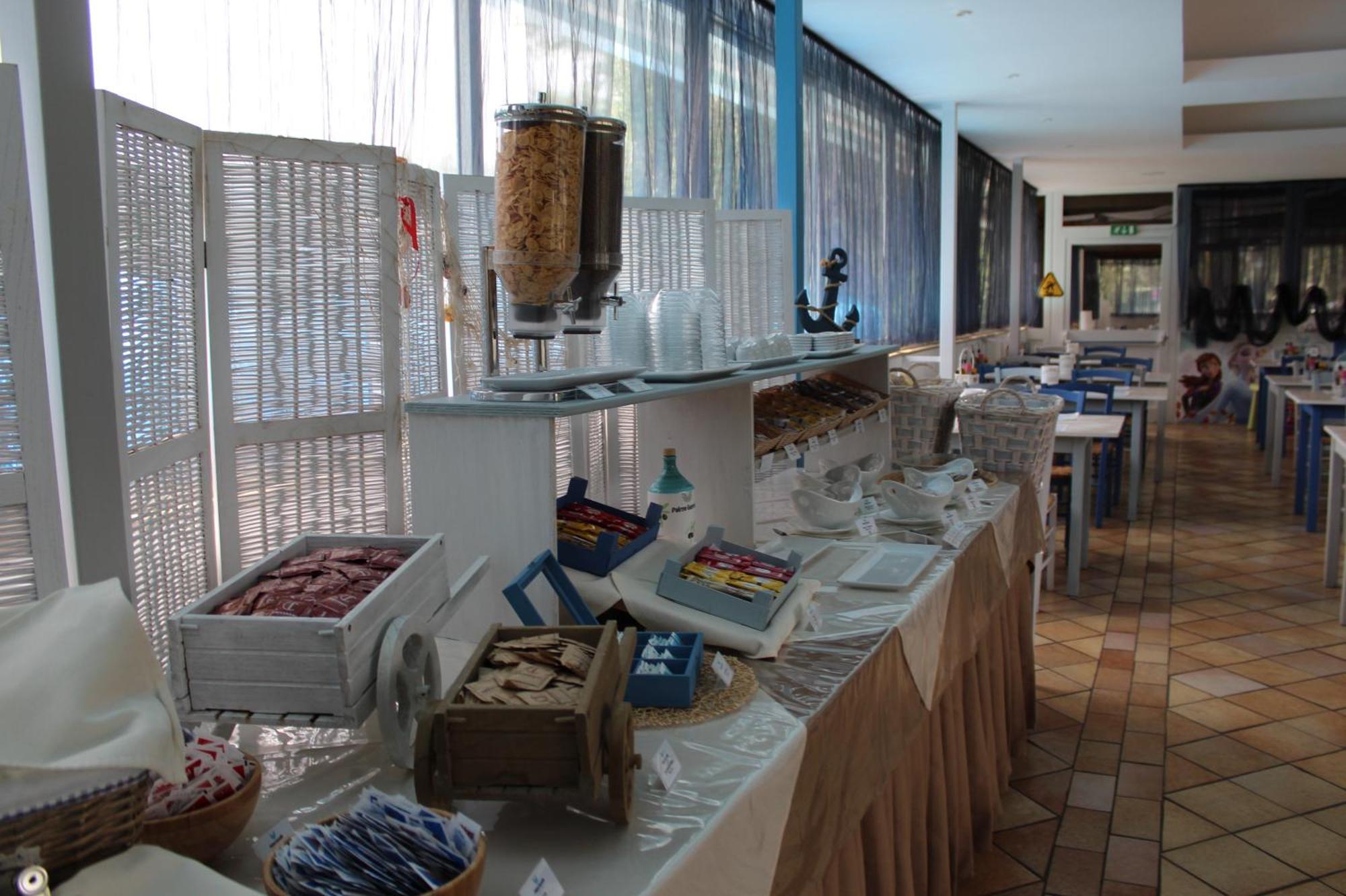 Hotel Palme Gemelle Vieste Esterno foto